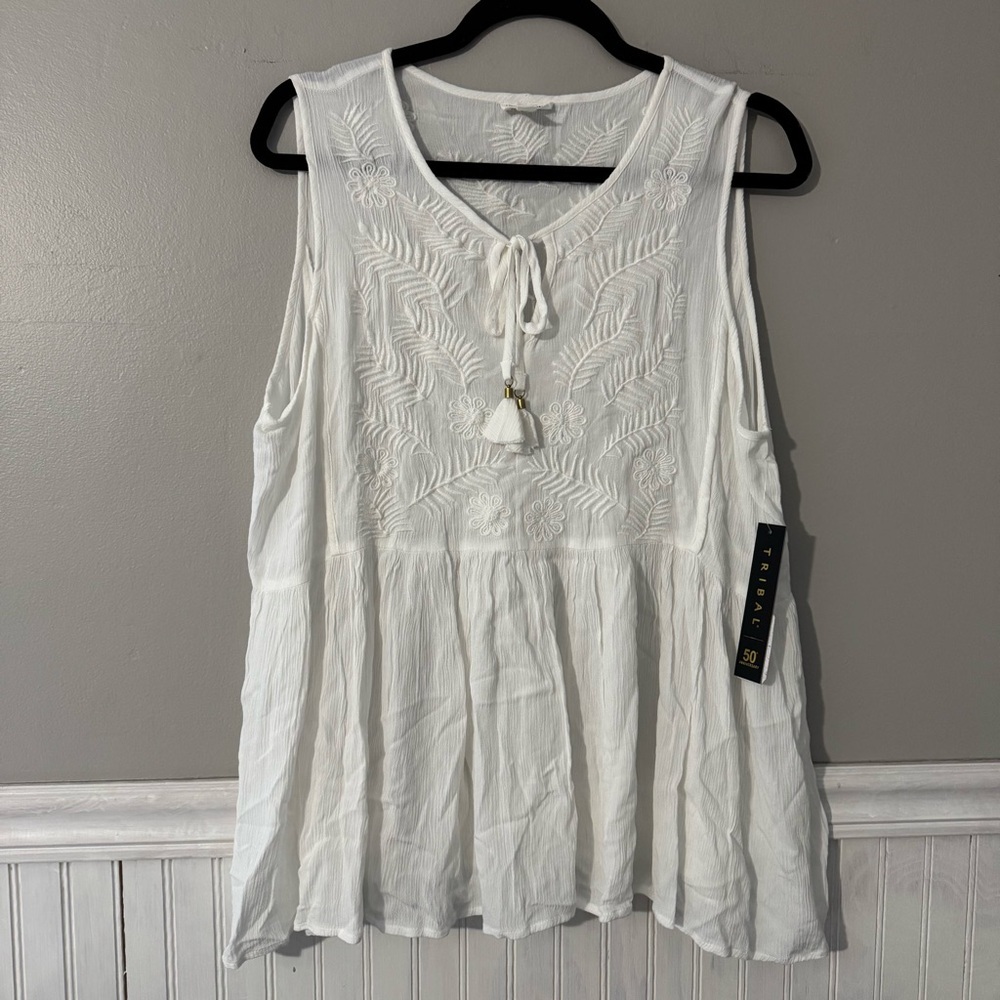 Tribal Embroidered Babydoll Sleeveless Blouse Tassel Tie-Up Neckline White Sz L